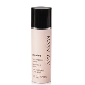 Mary Kay Even Complexion Essence